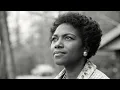 Download Lagu Mavis Cook - Love Yourself