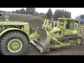 Lagu Detroit Powered Terex 82-80 Bulldozer Pushing Scrapers