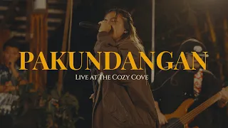 pakundangan live at the cozy cove demi