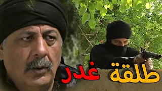 زمن البرغوت الحلقة 26 النسخة الأصلية الخسيس أطلق النار على الزعيم و علق الكل و هرب 