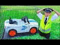Download Lagu Vlad pretend play Police and lost his car