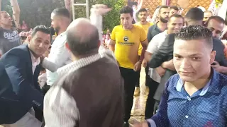 سوق البشر انواع الشاري والبياع الواد وابوه وتحدي جامد جدا الان  سوق البشر انواع الشاري والبياع الواد وابوه وتحدي جامد جدا الان