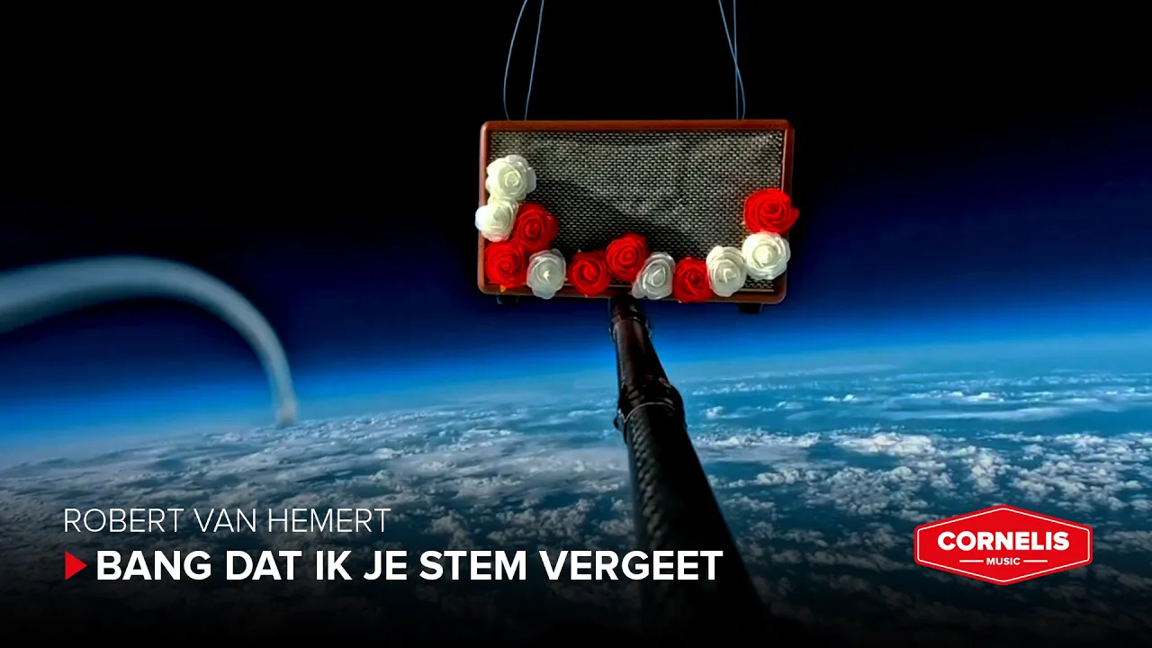Robert van Hemert - Bang Dat Ik Je Stem Vergeet (Officiële Videoclip) Robert van Hemert - Bang Dat Ik Je Stem Vergeet (Officiële Videoclip)
