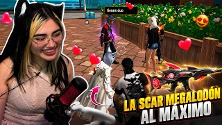 Botsito enamorando por su SCAR MEGALODÓN AL MÁXIMO! - Free Fire | Brenda Garcia