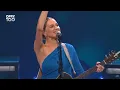 Kelsea Ballerini Performs Baggage at The Grand Ole Opry 