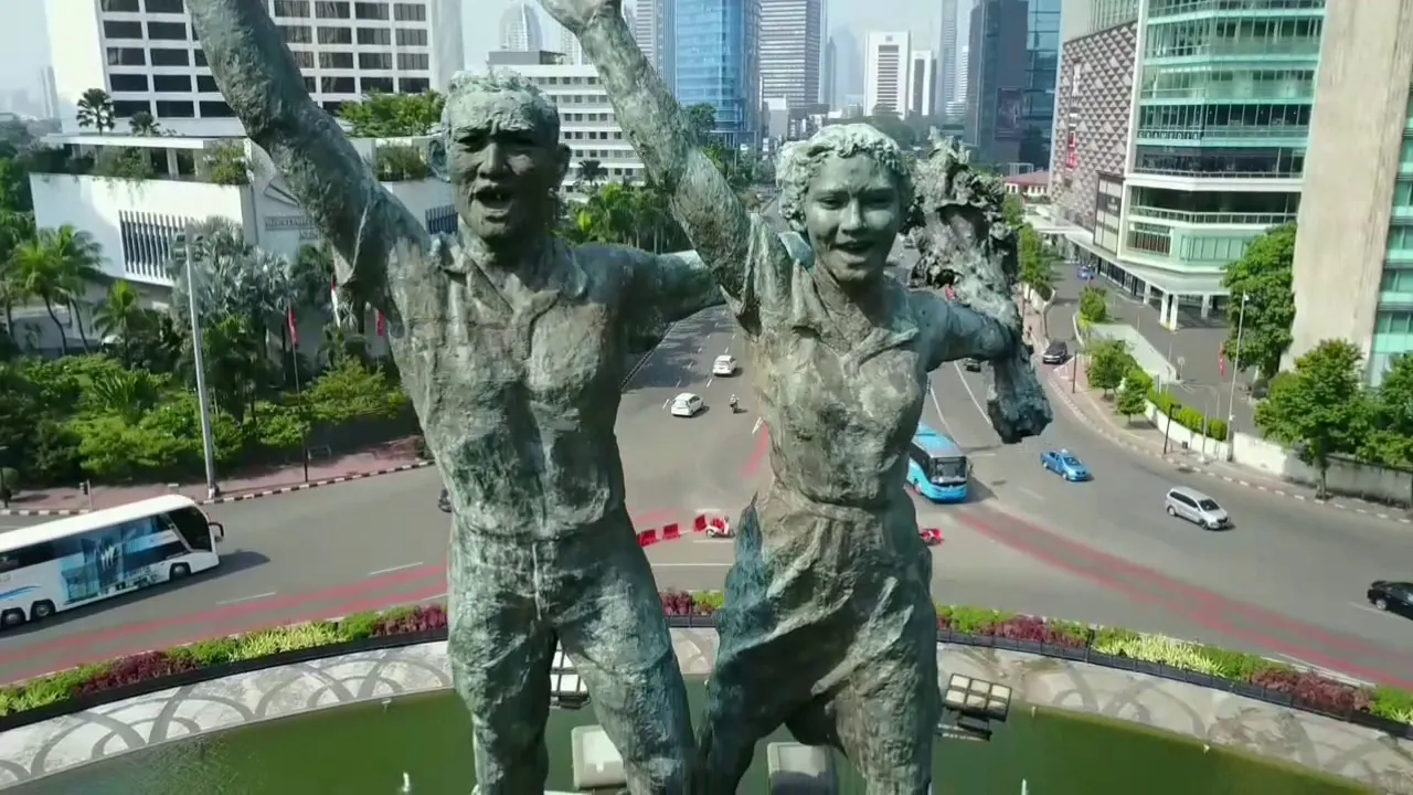 JAKARTA, KOMPAS.TV - Pemerintah mengeluarkan syarat baru bagi masyarakat yang hendak ke luar kota ya. 