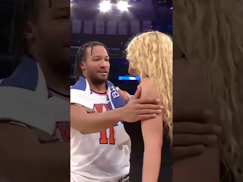 Download MP3 Iggy Azelia came to congratulate Brunson after his 40 piece in MSG!#shorts
