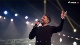 لما يومها حضنتني وبعدين مشينا لي مقولتش ان ده الحضن الاخير 