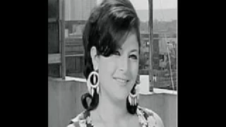 شيء من بعيد ندانى شئ من بعيد ندالى ليلي جمال 