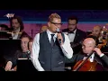 Amr Diab - El Zaman Beyensa Dayman | عمرو دياب - الزمن بينسى دايما