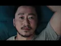 毛不易 - 无名的人「无名的人啊 我敬你一杯酒，敬你的沉默 和每一声怒吼，敬你弯着腰 上山往高处走，头顶 苍穹 努力地生活。」【动态歌词】