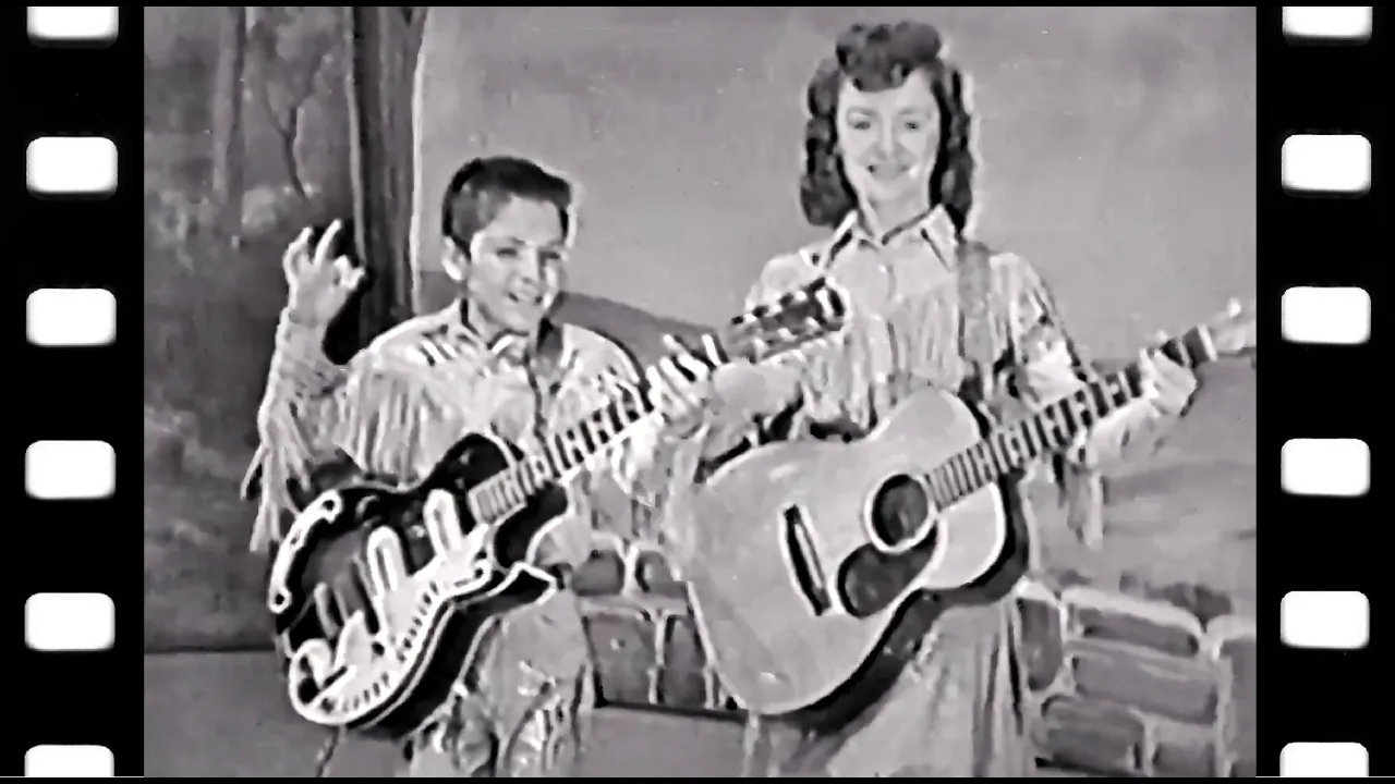 The Collins Kids - Shake, Rattle and Roll / TV Video Clip (Remastered) "Ozark Jubilee" (1955) The Collins Kids - Shake, Rattle and Roll / TV Video Clip (Remastered) "Ozark Jubilee" (1955)