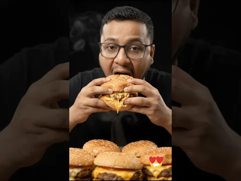 to friend Mein burger  Khada hun #shorts