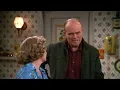 5x7 part 1 Kitty gets a DOG That 70s Show funniest moments