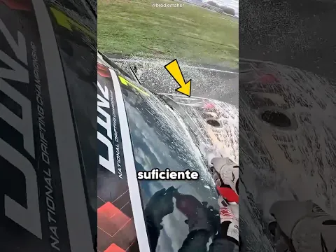 El piloto dejó su carrera para ayudar 😧🔥 #shorts