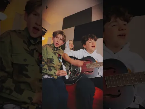 The Bros and I in @luminatisuns  making tunes with dental hygiene! 🦷 Full 180 out now!