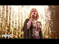 Download Lagu Adele - Set Fire To The Rain (Glastonbury 2016)