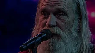 michael bennett waiting at the gate