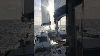 VOYAGER, c’est sortir de sa zone de confort et aller vers l’inconnu. Donc DOUTER, c’est normal !