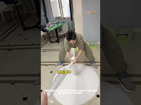 This Weird Slime Experiment Accidentally Ruined Mom’s Phone