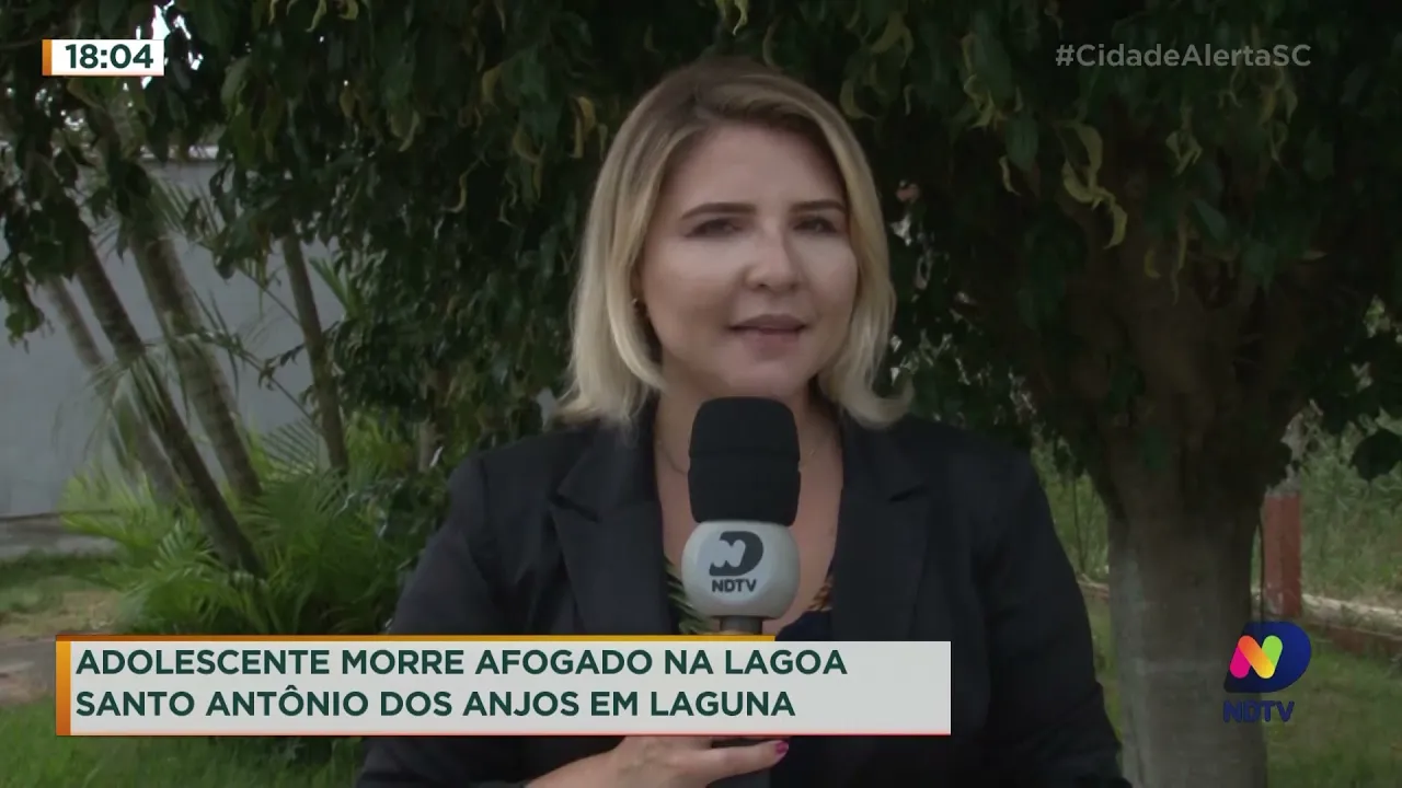 Adolescente morre afogado e surfista é resgatado, em Laguna