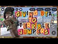 Download Lagu GIVING BTA TO TERRIBLE JUMPERS IN BADDIES ROBLOX {MOBILE GAMEPLAY}