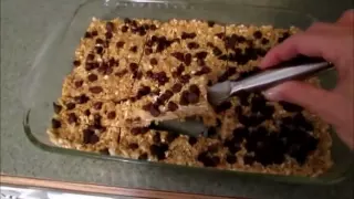 How to make a Keto Protein Nut Bar (no bake). 