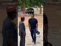 Download Lagu Un militaire qui donne le café à Samuel Eto'o 👮🏾🫡