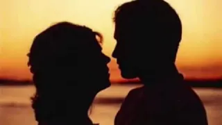 فريد الاطرش    حكايه العمر كله دندنها