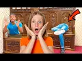 Lagu Nastya and Friends Play Fun Challenges in a magical maze and park