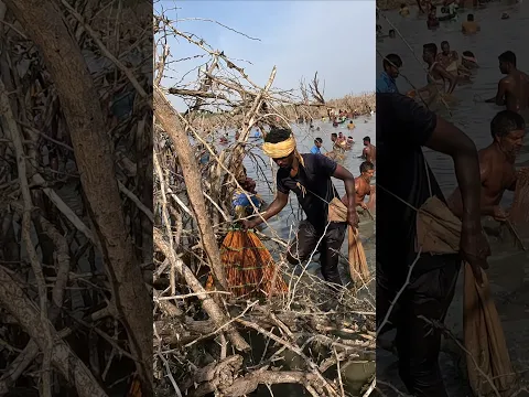 The Most Difficult Fish Catch of the Festival! 🔥🐟#FishingFestival #Fishing #TraditionalFishing