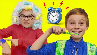 Put On Your Shoes 👟 Pretend Play & Stories with Mom | Nick and Poli