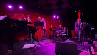 jennifer leitham a christmas love song