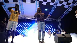  gazza performing brandewyn at kasivibevol8