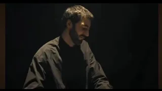 وقتی پیانیست روسی اهنگ جان مریم را می نوازد  وقتی پیانیست روسی اهنگ جان مریم را می نوازد