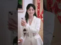 美女总裁竟找上穷乞丐协议结婚，本想让他当挡箭牌！谁料他不仅医术通天，还能一招碾压武道宗师，让整个豪门当场傻眼！