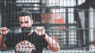                                                                 مجيد الرمح   مريض مهووس دندنها